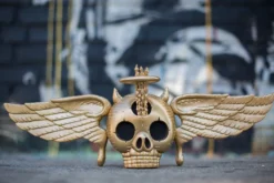 Skully - 2016 David Welker GOLD Statue Vinyl Sculpture Art Prints